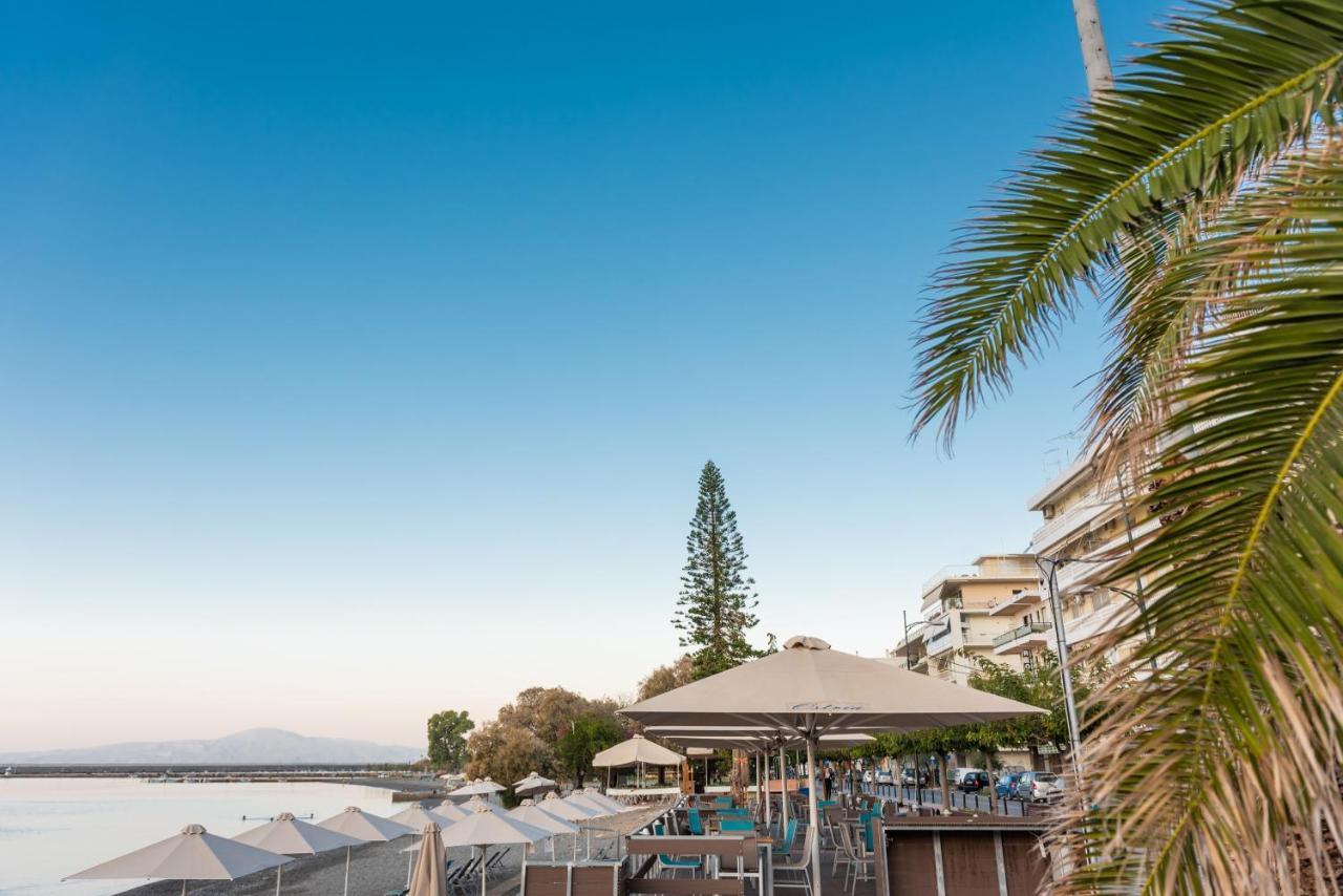 Hotel Ostria カラマタ エクステリア 写真